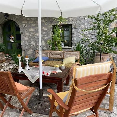 Petra Maisonettes Karia  Exterior photo